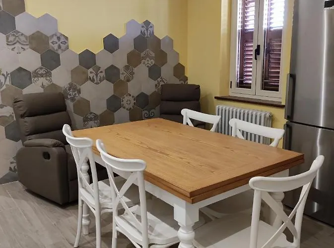 Casaviagiulia 3* Osimo